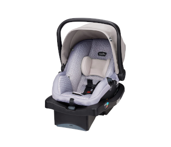 8 Best Infant Car Seats for Small Cars - Raising Them